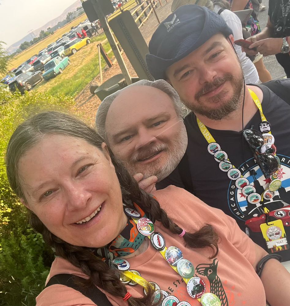 Yakima WA was a beautiful drive along the mountains until the gorge. Always with friends! @juicetz and Sherry, @colorado_clara and cut out Carl! Pancakes!