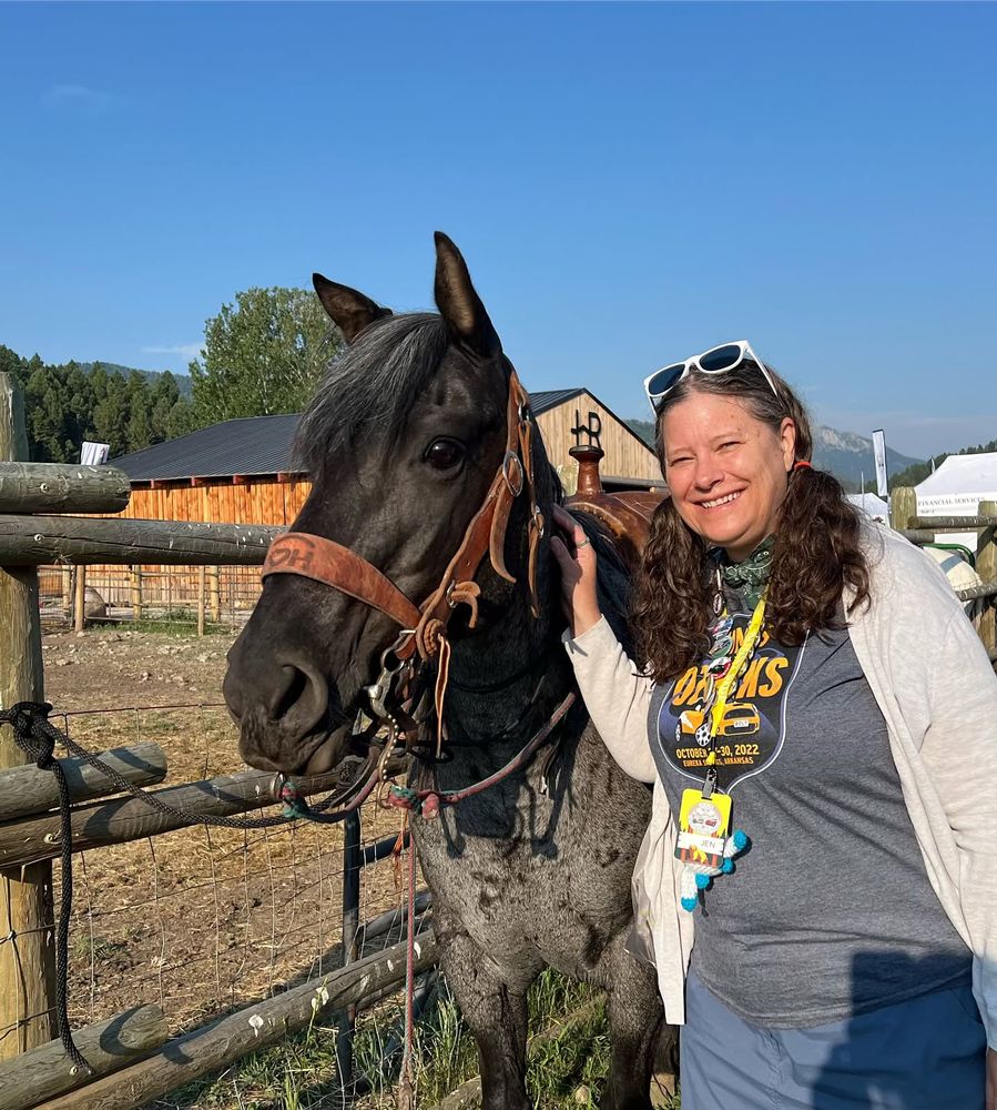 Bozeman was the most fun am rally yet. On a ranch (no signal) and a trick roper/cowboy entertainer. The ranch had their animals out and we all enjoyed seeing pack mules, horses, and yaks.
