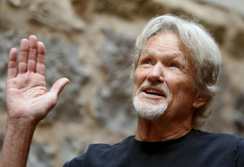 Hoe Kris Kristofferson me met Bobby McGee op het verkeerde been zette - Joop - BNNVARA