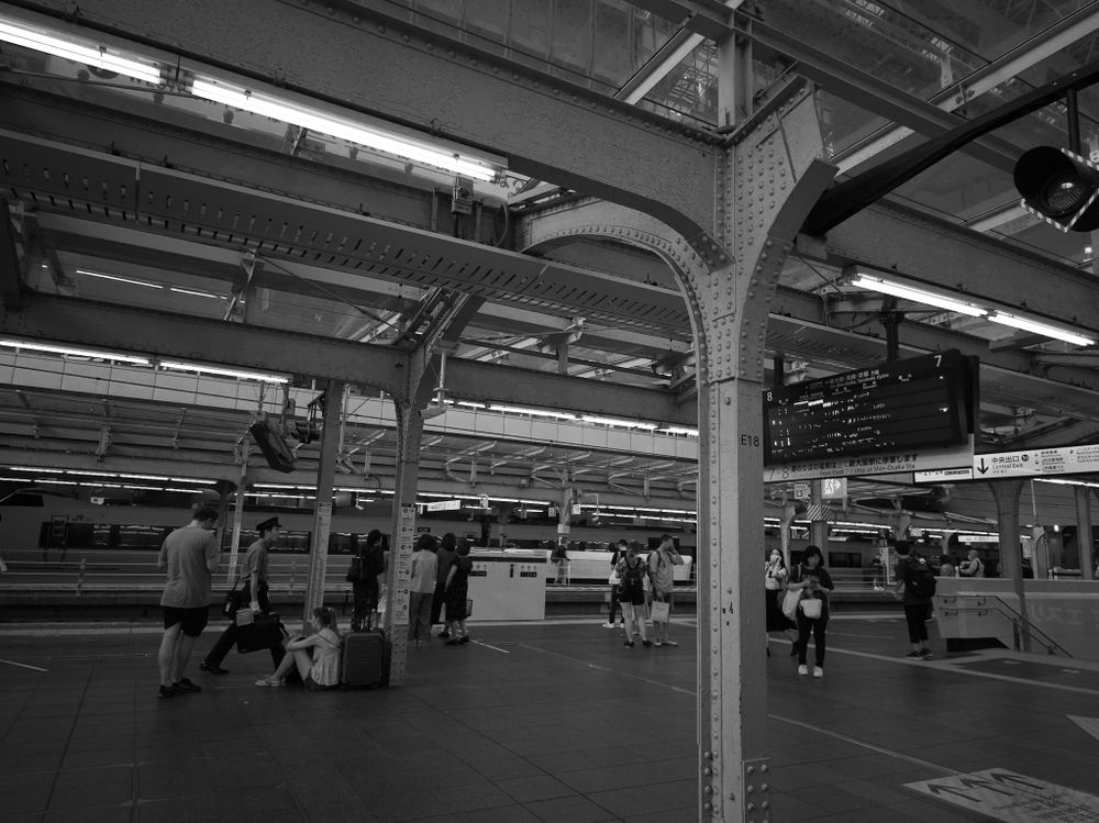 大阪駅のプラットフォーム