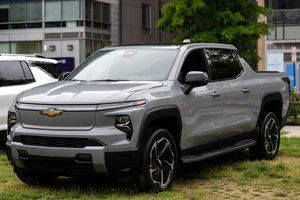 The automaker expects the impact of tariffs to become more pronounced in the next quarter — totaling $4 to $5 billion for the full calendar year