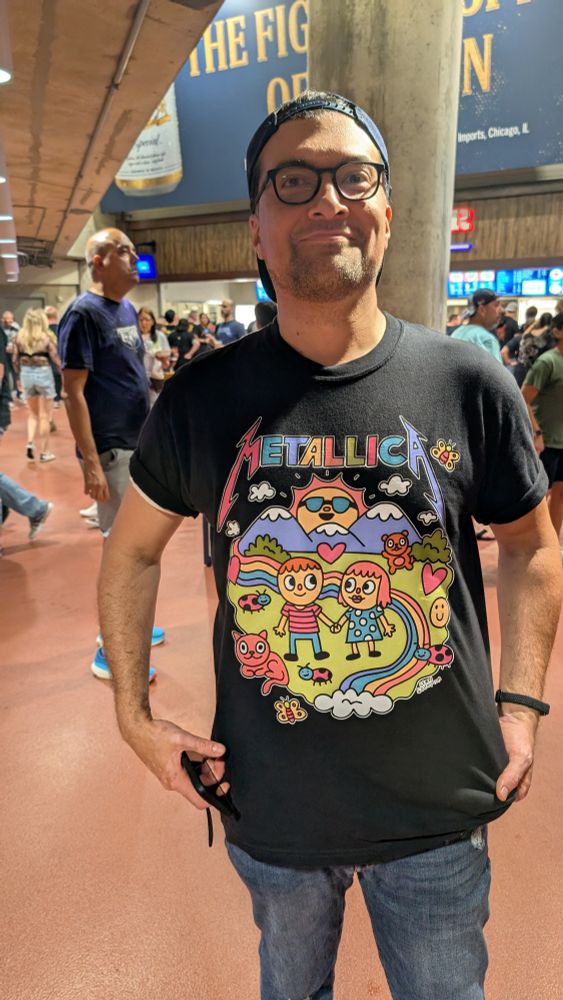 Best shirt at the Metallica show. Thanks for stopping for a pic, duder.
