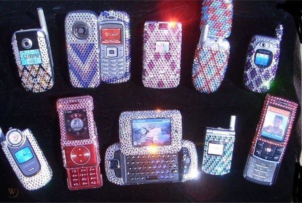 photograph that is the same as before; the reference image that the illustration was based on 