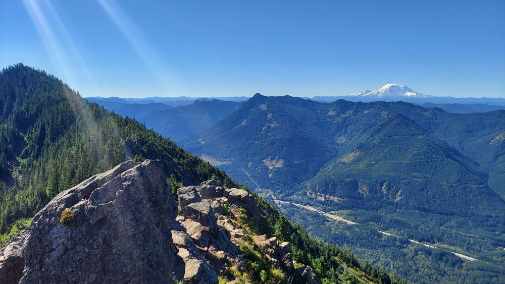 Looking south from Mailbox Peak towards Mount Tahoma. 