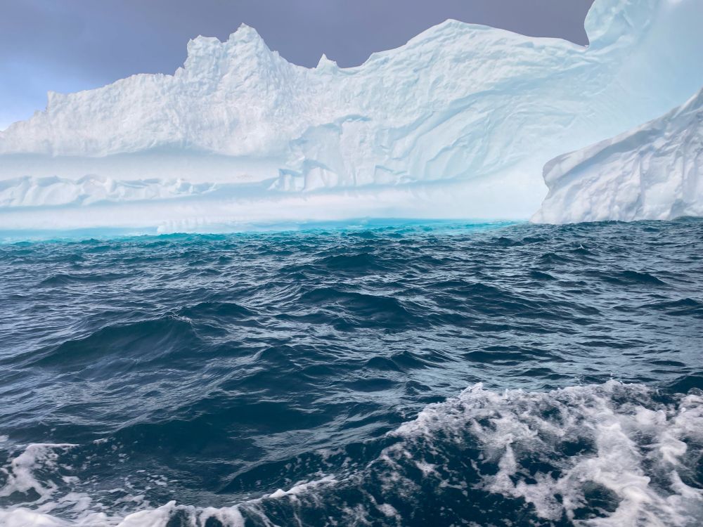 Some photos of Chilean Antarctica. ECA60