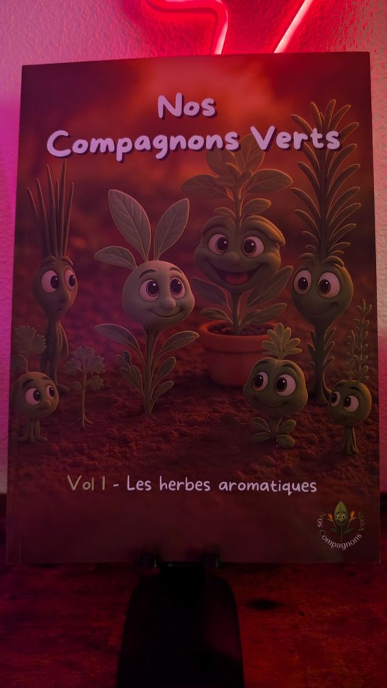 Livre ludique et très bien pensé sur nos légumes et herbes aromatiques.
Merci Nos Compagnons Verts. 😉😎