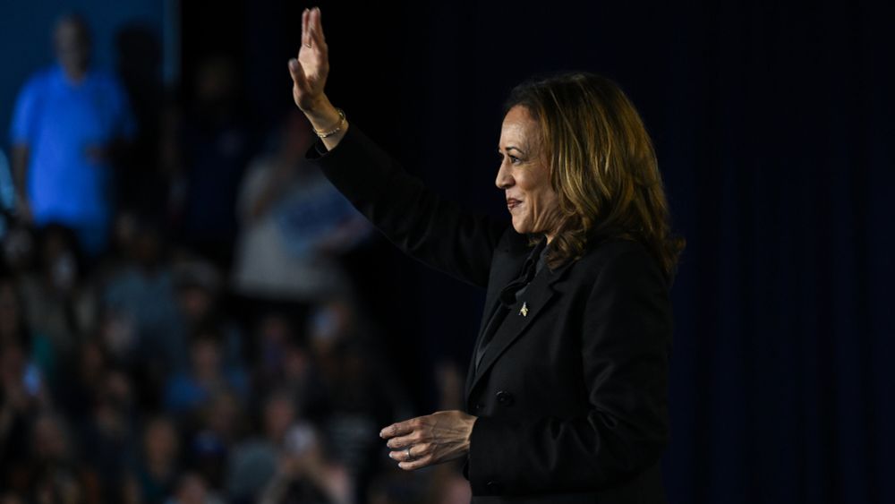 111 Former G.O.P. Officials Back Harris, Calling Trump ‘Unfit to Serve’