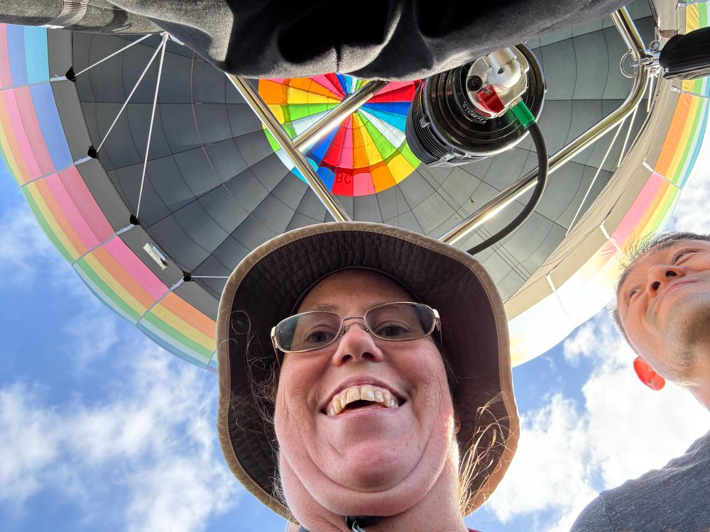 Selfie 2000 feet up with the balloon above me! 😃😃😃