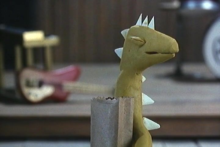 Frame #1970 from E62 Runaway Camel