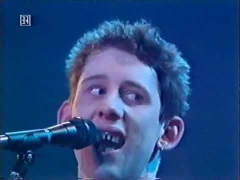 Poor Paddy - The Pogues, 1985