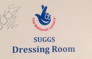 Picture of the dressing room of Madness frontman Suggs.