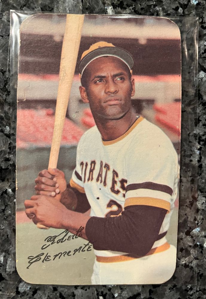 Image of 1971 Topps Super baseball Roberto Clemente.