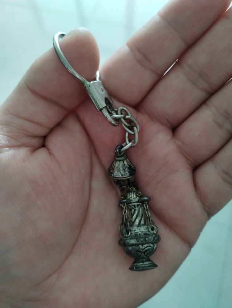 Keychain of a botafumeiro.
