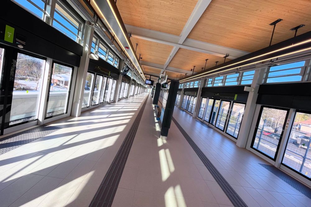 Heliomass (@heliomass@mstdn.ca)