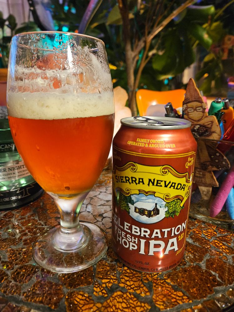 Can and glass of Sierra Nevada Celebration fresh-hopped IPa