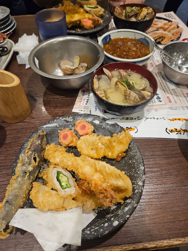 Tempura and clam miso