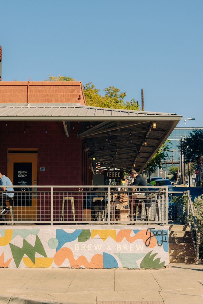 Picture of Brew & Brew coffee shop in Austin with a colorful mural 
