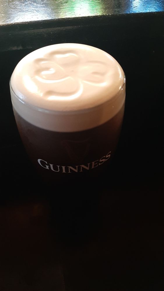 A perfectly poured pint of Guinness. #IE