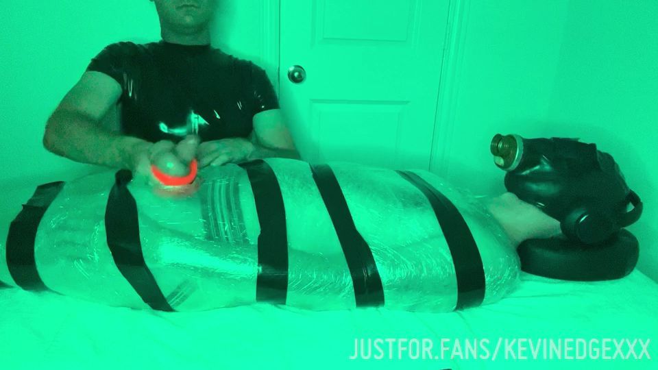 A new fan just joined my JustFor.Fans page. Check it out at: justfor.fans/KevinEdgeXXX?Source=NewFanBlueSky