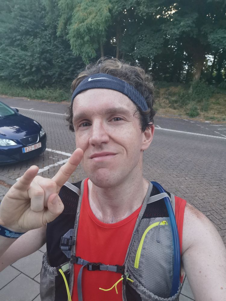 Selfie van Pieter Van der Schoot na een lange duurloop van 20 km. 