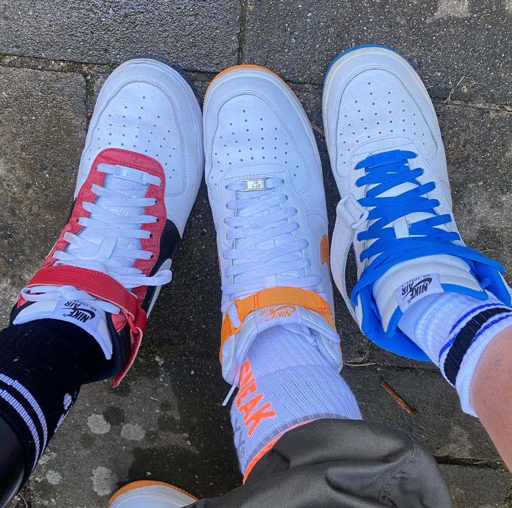 Drei Afo‘s 1 high neben einander.