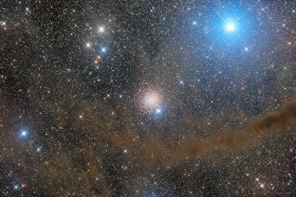 In the tail of the Doodad - NGC 4372 (LRGB)