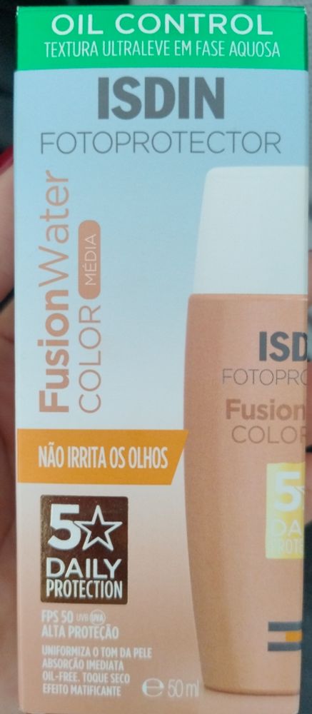 Protetor solar com cor média ISDIN