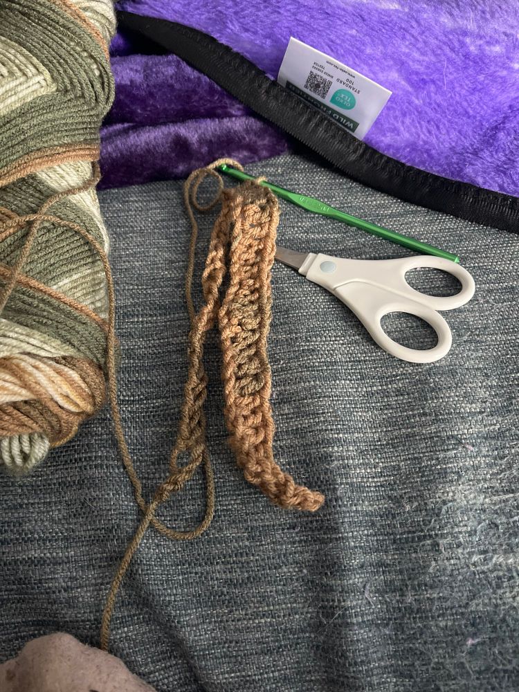 the first double chain for a crochet beanie