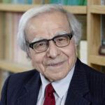 Headshot of Dr. Simon Haykin.