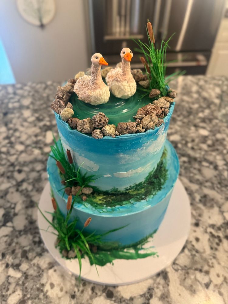 Amazing geese on a pond cake