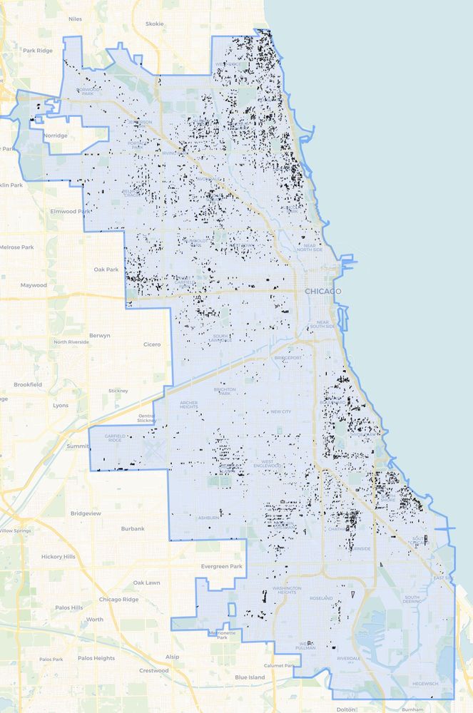 map of Chicago boundary showing small black dots, each one representing a courtyard building

there are 7,681 dots