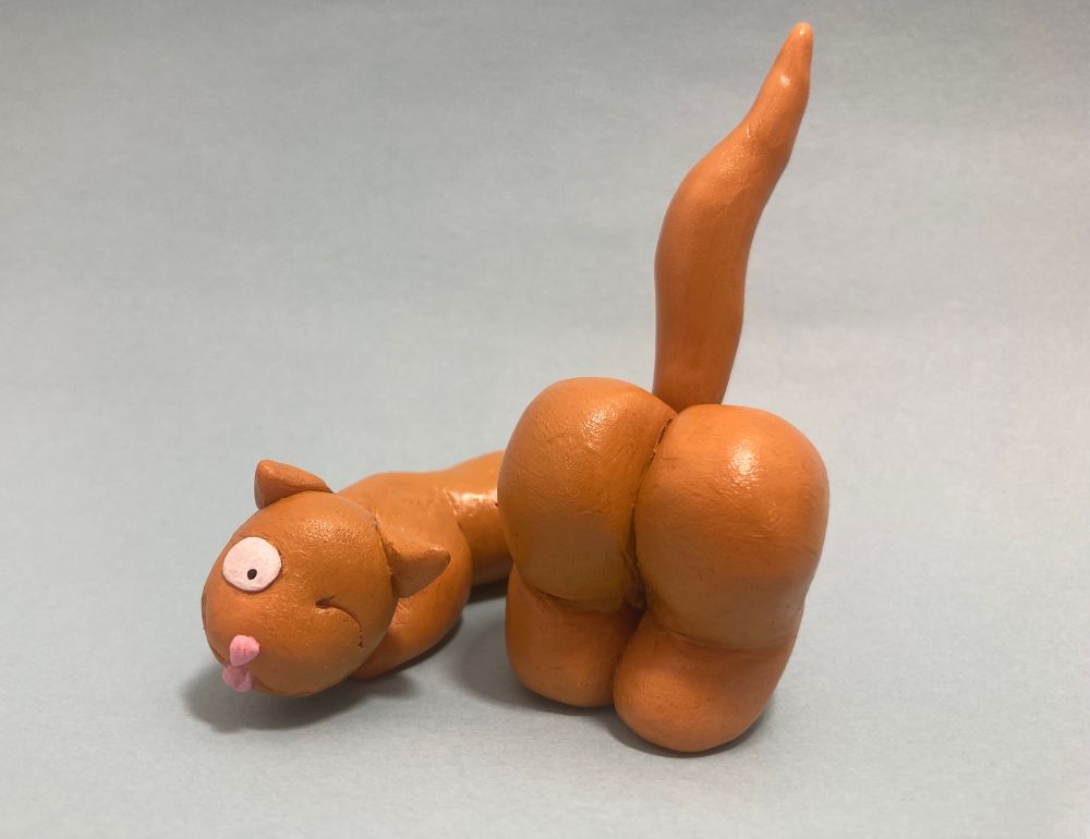 Cheeky mink boy showing off his butt ❤️🍑