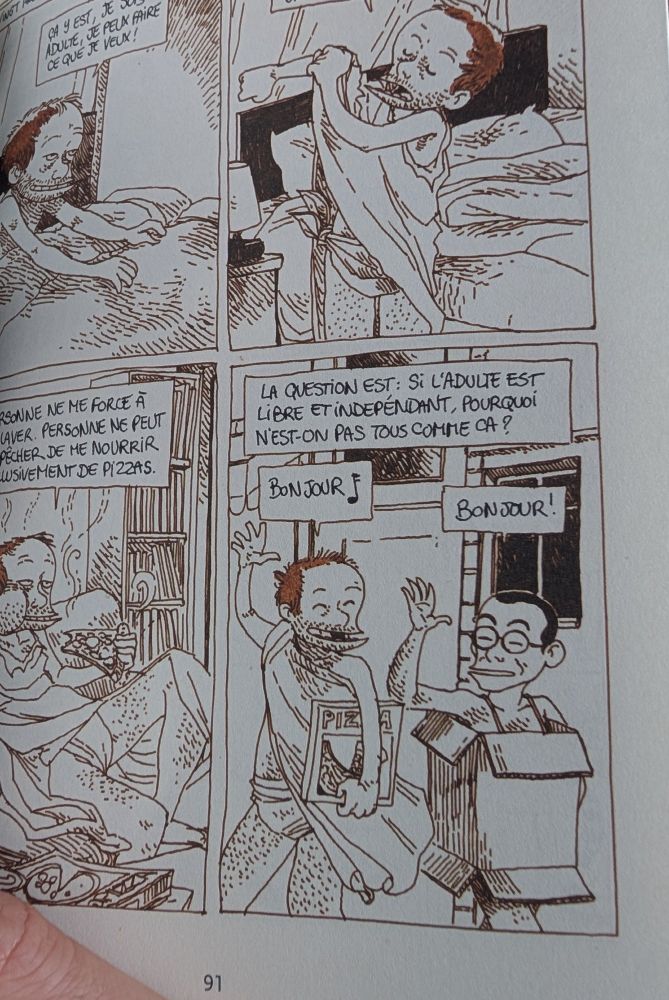 Bruno Retailleau à poil dans un carton