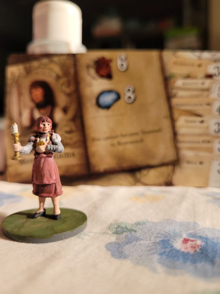 Wendy facing forward 