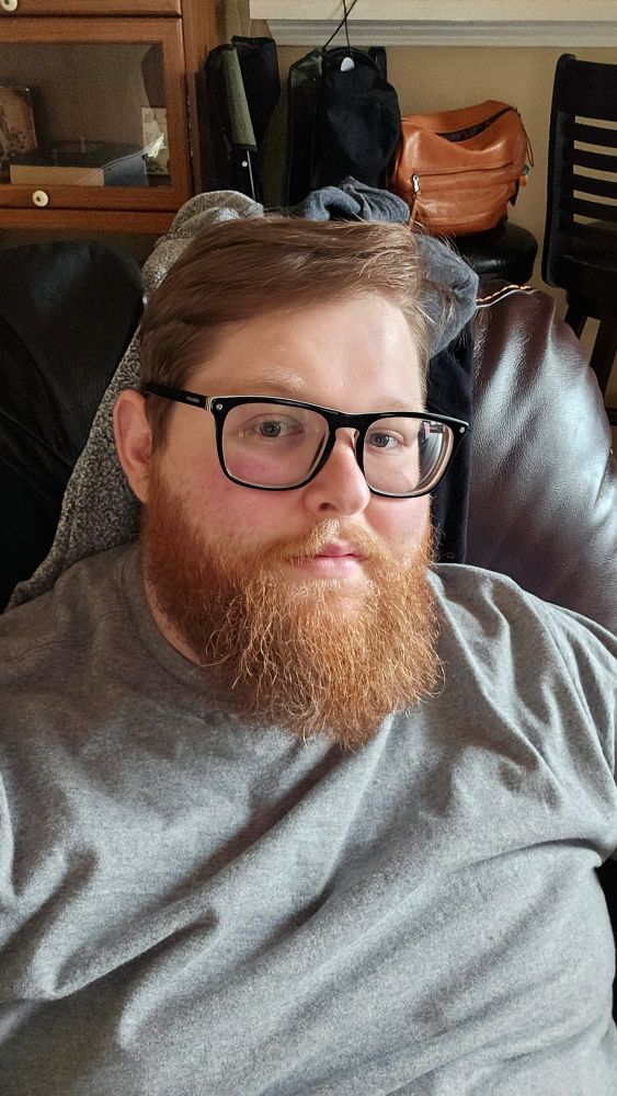 Selfie with un-trimmed beard