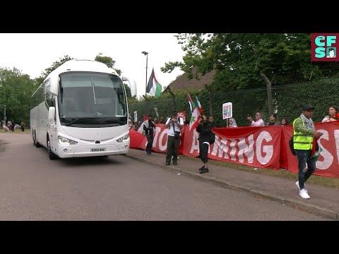 Coachloads encircle RAF HQ in Wycombe