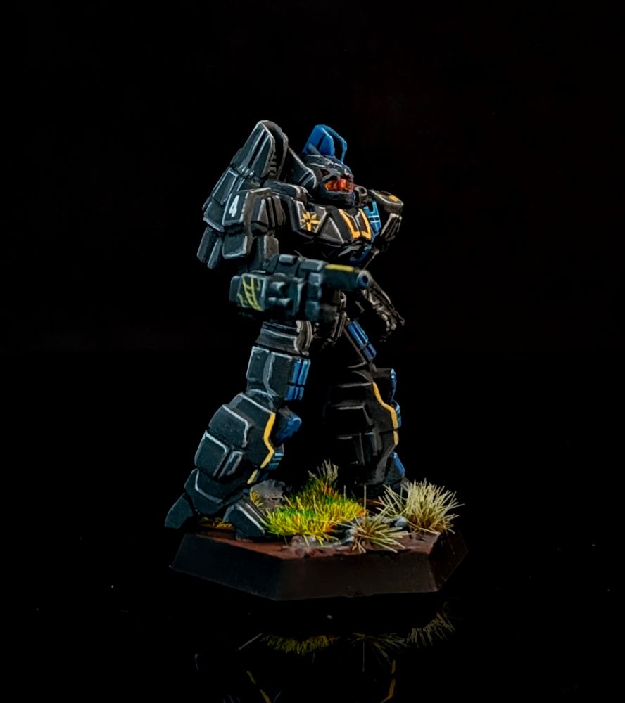 Alternate shot of Phoenix Hawk