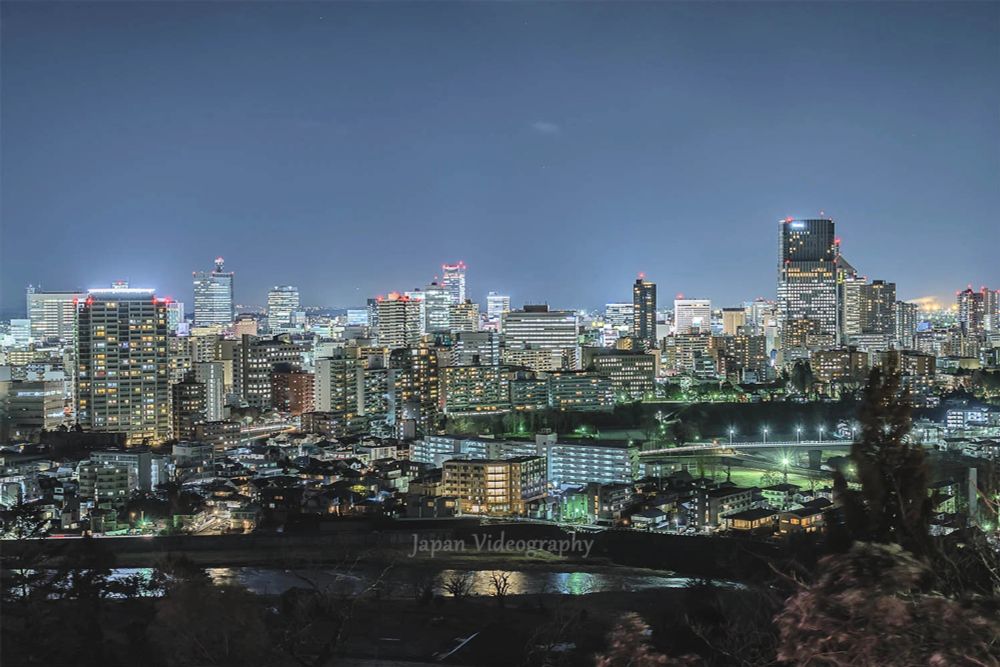 仙台城址(青葉城跡)から一望できる仙台市街地の夜景 | 宮城県仙台市 – カ...