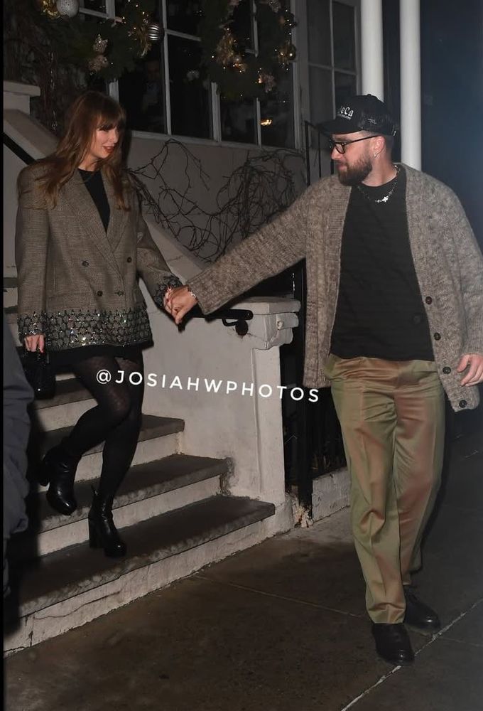 Taylor and Travis out last night.