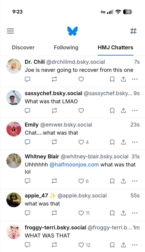 Several chat friends making the same joke