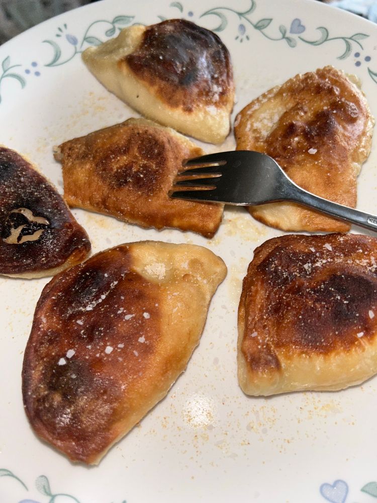pierogi ruskie (cheese and potato)