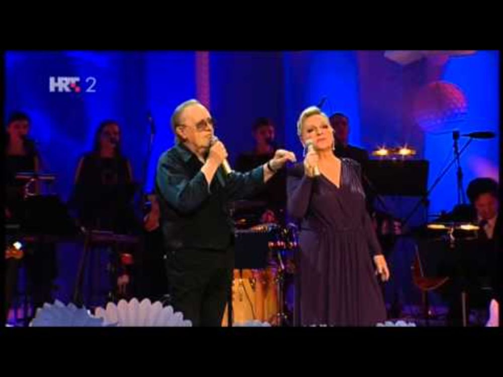 ODLAZAK   ARSEN DEDIĆ, GABI NOVAK I MATIJA DEDIĆ   VIP HNK 2013