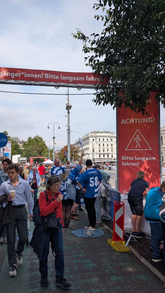 Fanbereich mit Finnland-Fans