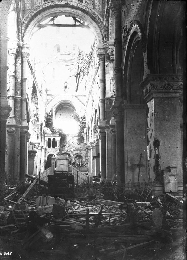 Ivor Castle, Interior of the ruined Albert Cathedral, October 1916, LAC O-867.