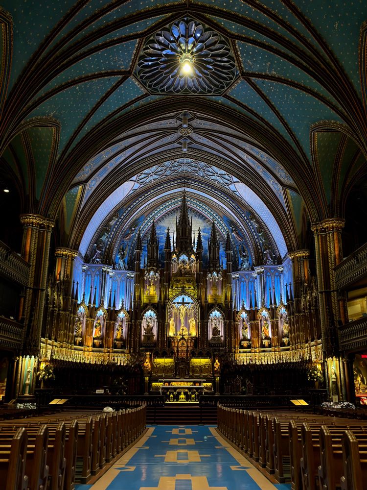 Such a beautiful church. We were being ushered out for mass, so I had a clear shot without all the tourists 