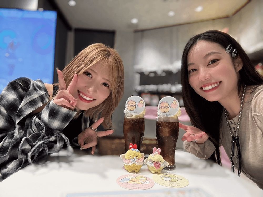 Shiraishi Haruka and Hondo Kaede at the Sumikkogurashi「Tenshi na Ebiten Café」