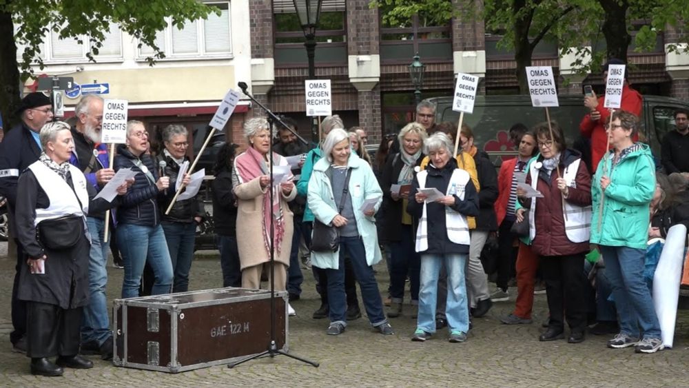 Hand in Hand für ein solidarisches Europa