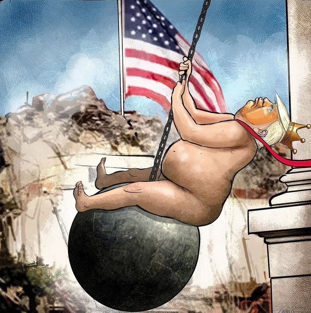 Een blote Trump met rode stropdas slingert op een sloopkogel (Miley-style) met op de achtergrond de puinhopen van de East Wing van het Witte Huis. Waar alleen een Amerikaanse vlag overblijft.