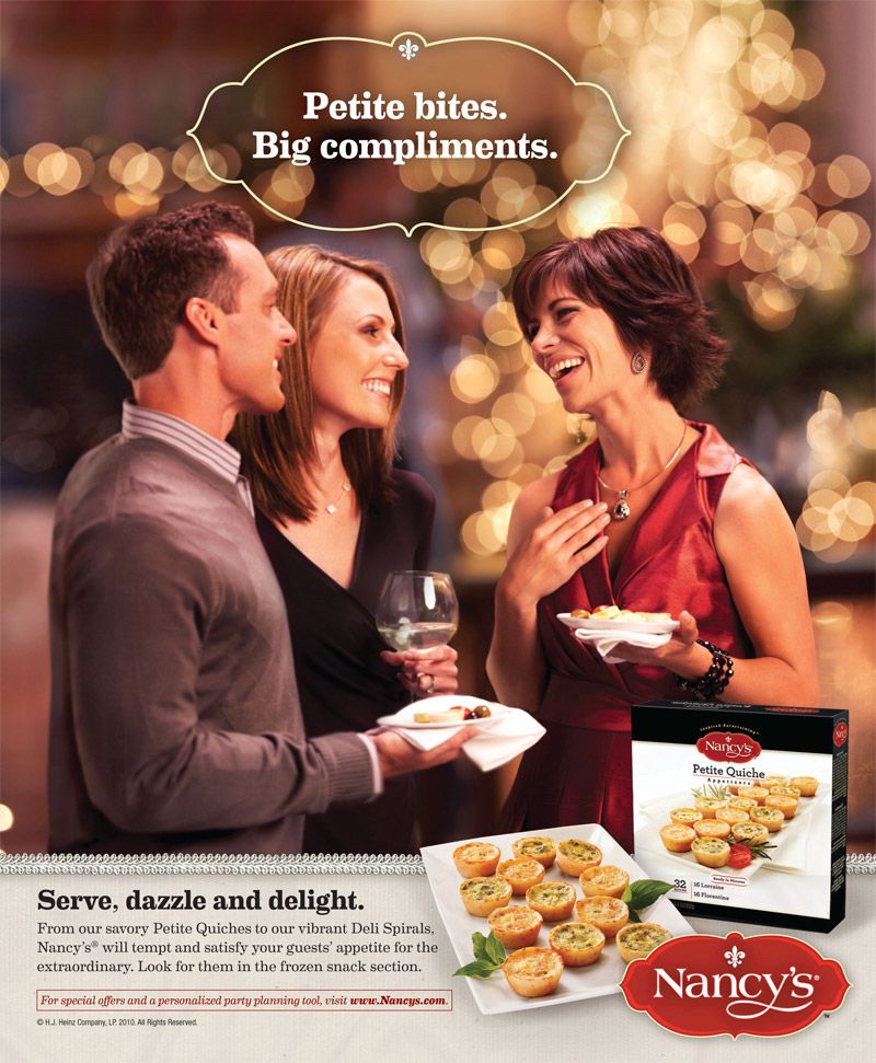 Une publicité, en anglais, pour des bouchées apéritif et la mention “Petite Bites. Big Compliments”