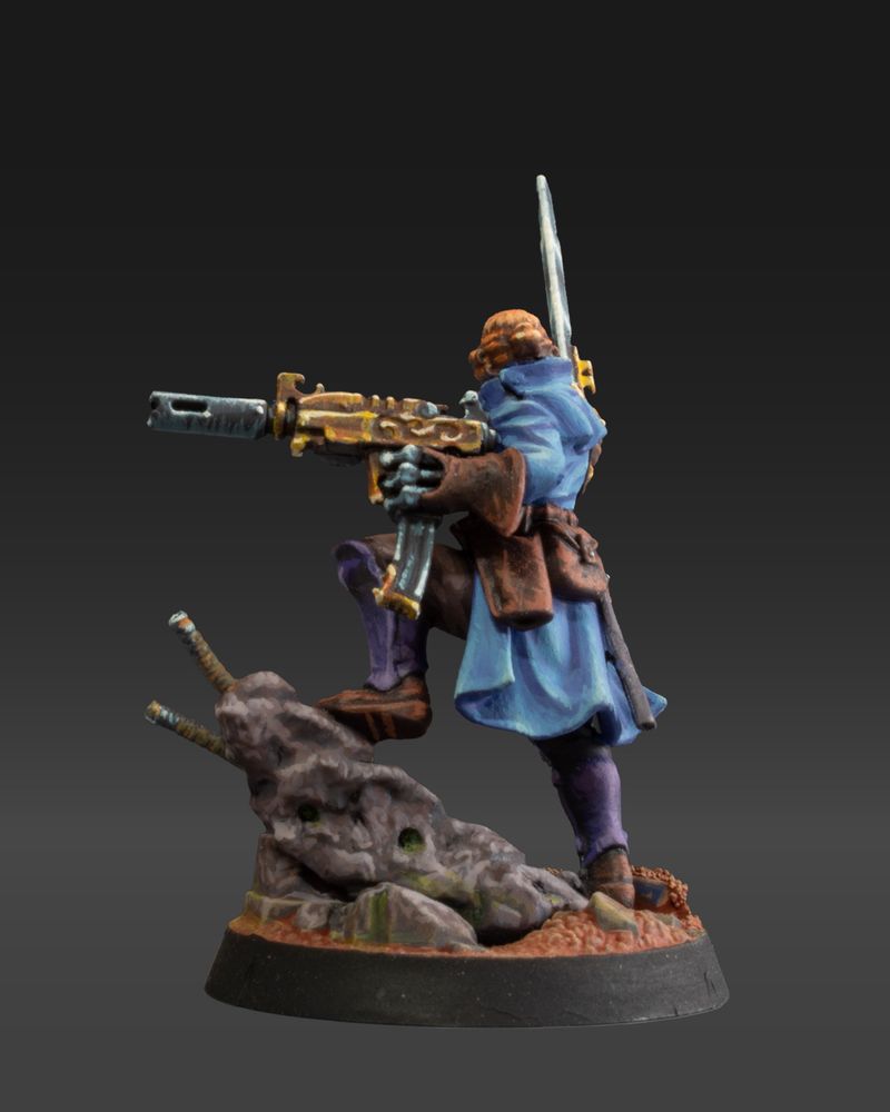 Female Inquisitional Retinue member – back